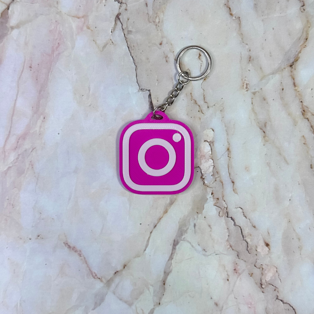 NFC Keychain Instagram, Facebook, TikTok or NFC logo