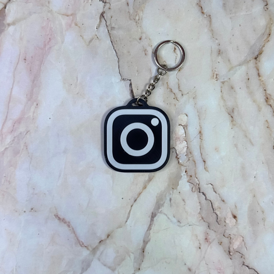 NFC Keychain Instagram, Facebook, TikTok or NFC logo